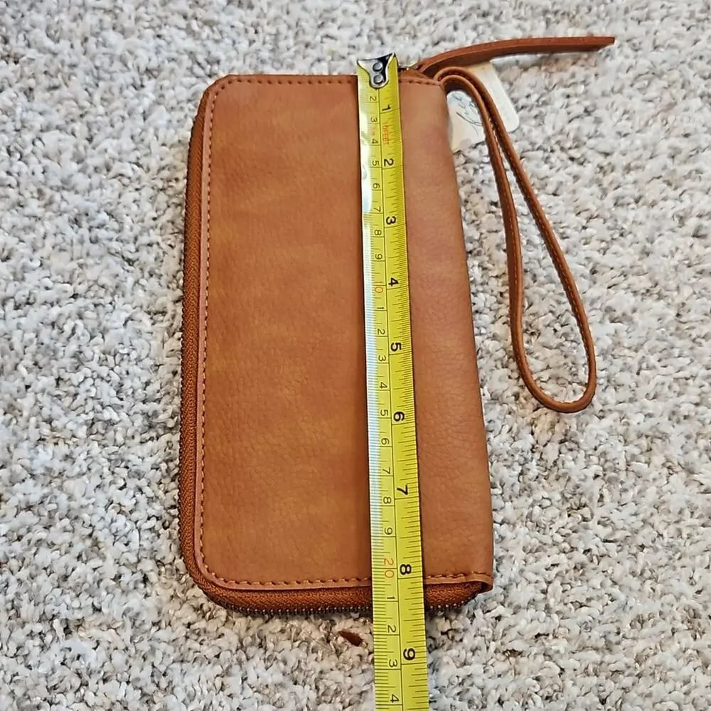NWT Free People Distressed Brown Vegan Leather Clutch Wristlet Bag Boho